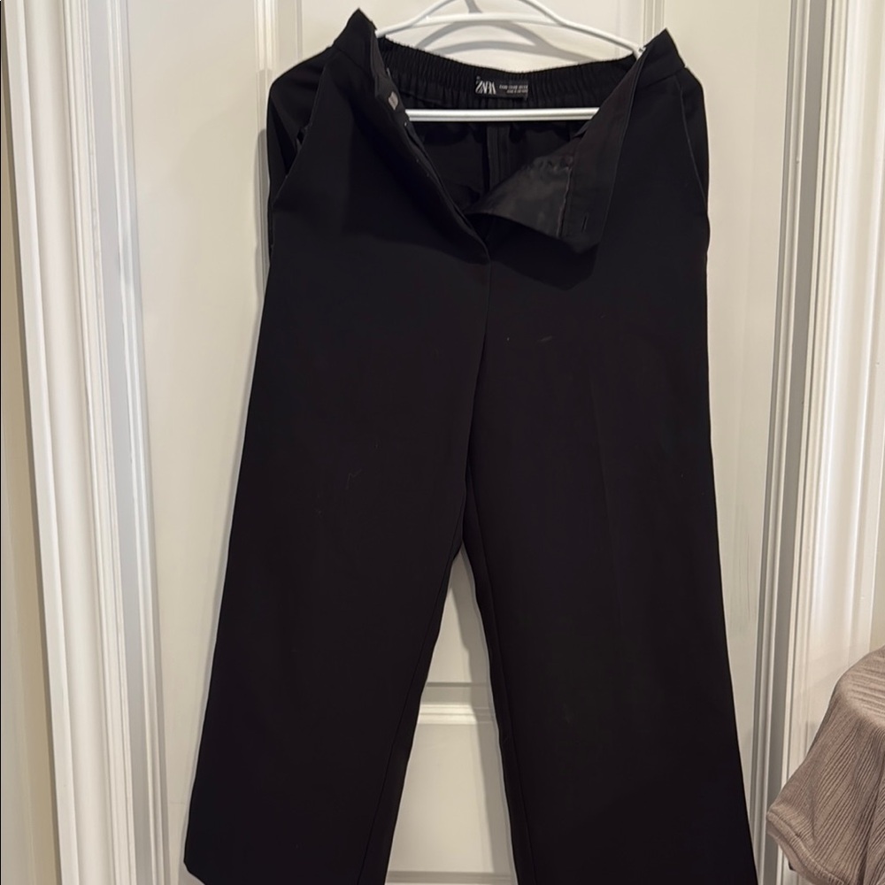 Zara Black Wide Leg Pants culottes